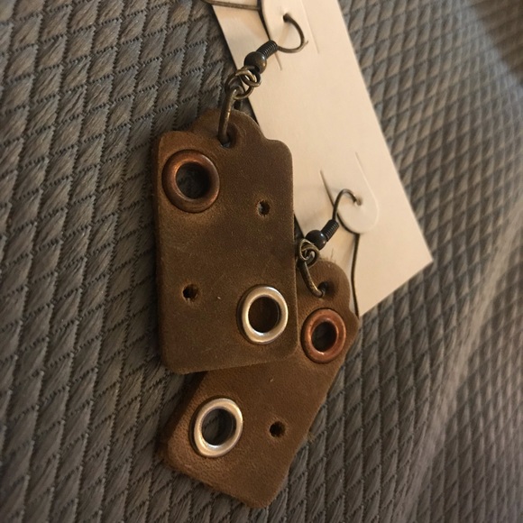 Earrings - Picture 2 of 2